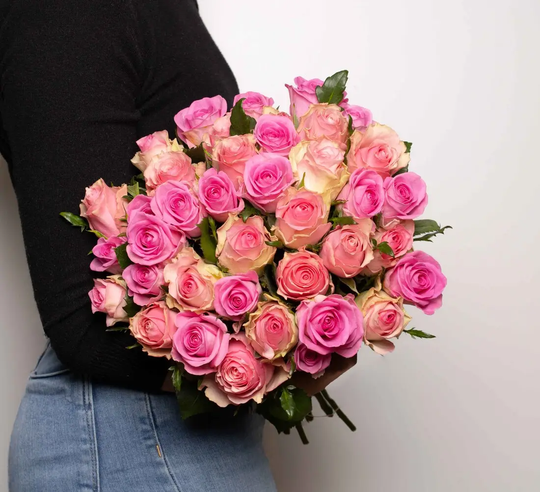 Bouquet Fiesta : brassée de roses roses
