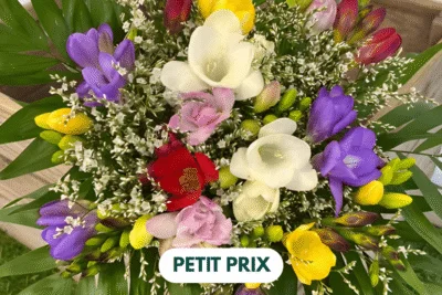 Bouquet de frésias colorés au parfum délicat